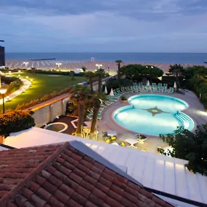 4* Отель Park Cellini