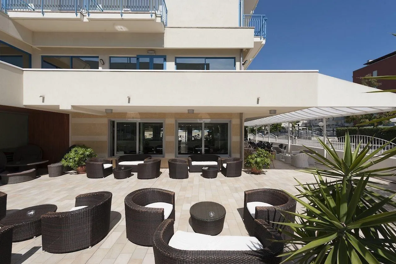 Hotel Miami Jesolo 3*,